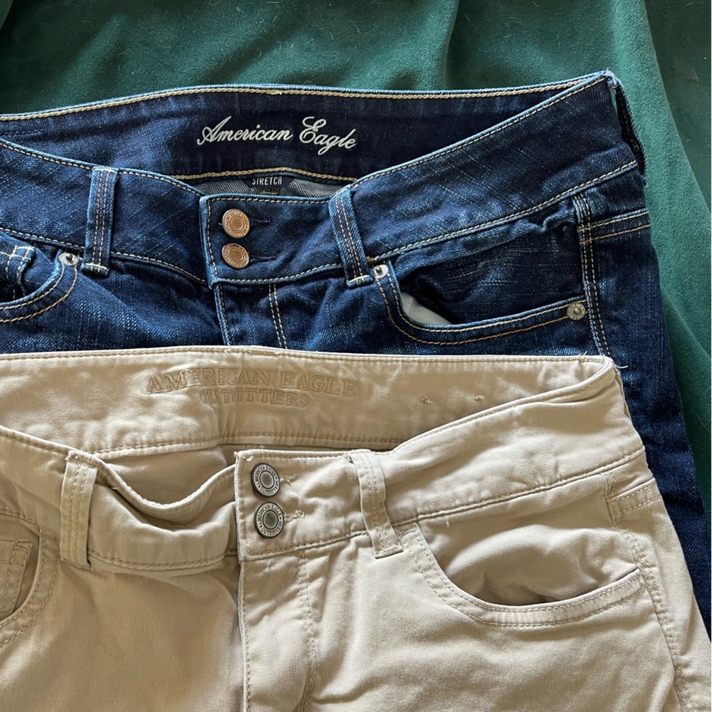 American Eagle Outfitters Blue and Tan Ankle Jeans